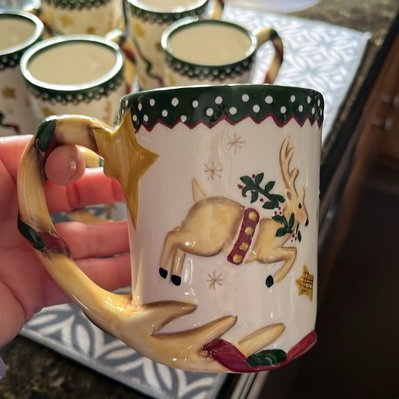 MWW Market set of 8 holiday reindeer mugs. No chips or cracks. - Picture 2 of 3